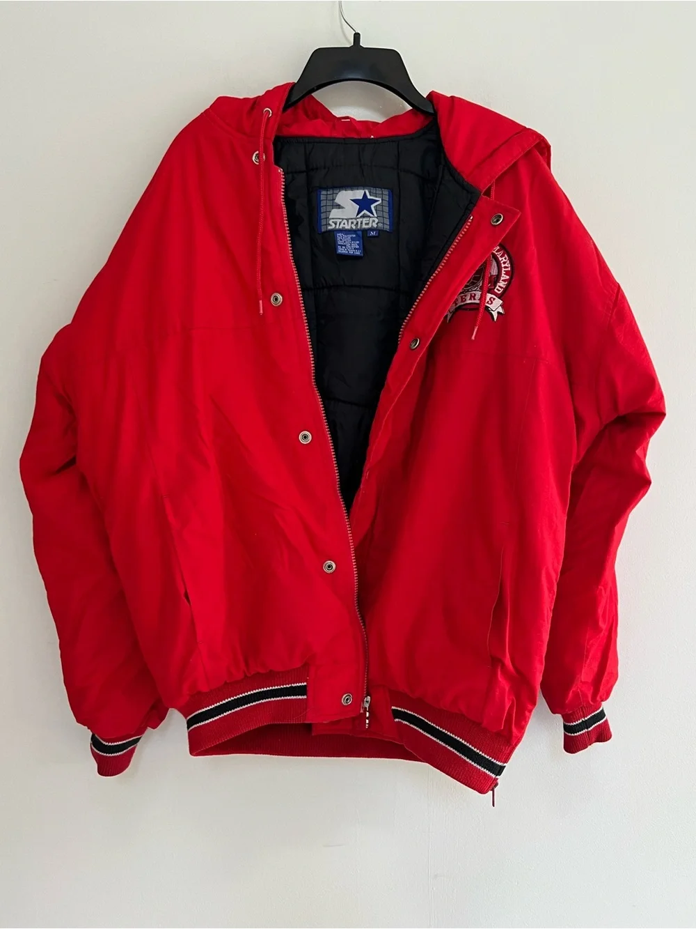 STARTER RARE Early 90s Vintage Maryland Terrapins Hooded Insulated Red Jacket, M